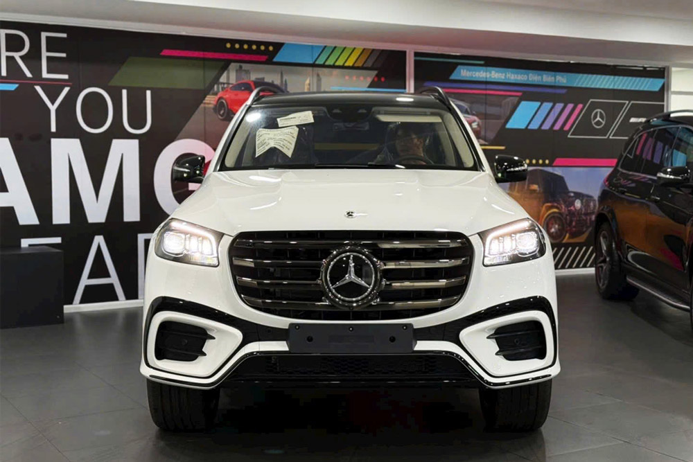 Mercedes-Benz GLS 450 4MATIC Facelift Edition 30